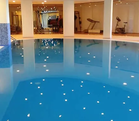 Hotel St. John Hill 4*